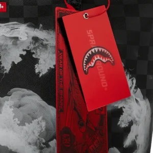 Alternative view of SIP N’ SMOKE TOTE